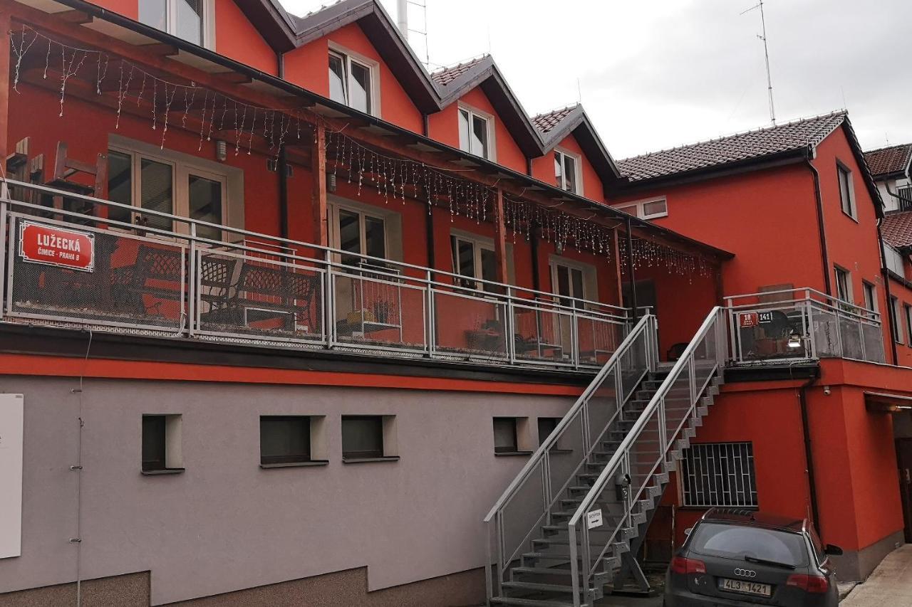 Bambus Zahrada Apart otel Prag Dış mekan fotoğraf